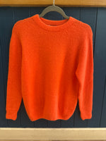Load image into Gallery viewer, Alpaca Crew Neck Jumper
