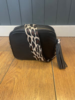 Load image into Gallery viewer, Leather Camera Bag &amp; Strap
