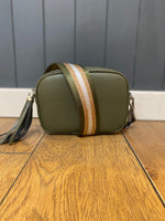 Load image into Gallery viewer, Leather Camera Bag &amp; Strap
