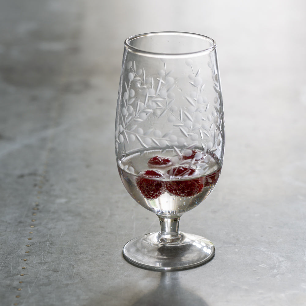 Etched Wine Glass - Flowers